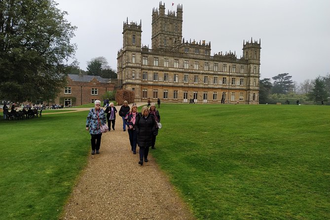 Downton Abbey and Oxford Tour From London Including Highclere Castle - Professional Guide Included
