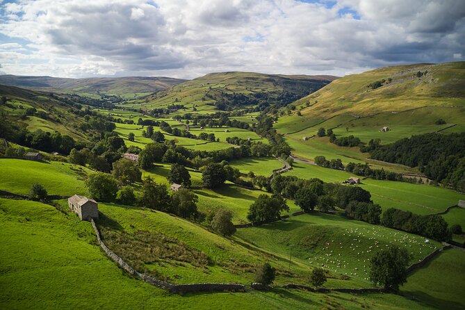 Full-Day Yorkshire Dales Tour From York - Views of Waterfalls and Market Towns