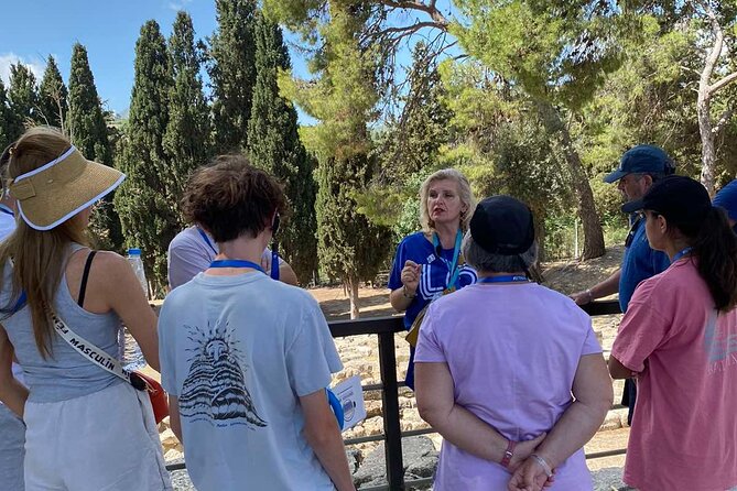 Knossos Palace Skip-The-Line Ticket (Shared Tour - Small Group) - Tour Meeting and Pickup