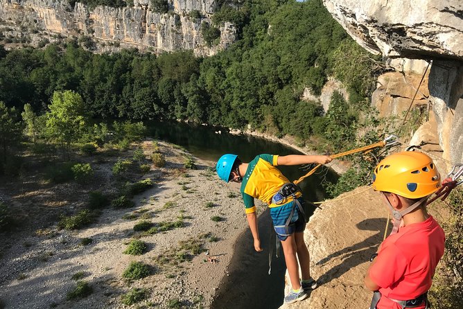 Via Corda Du Pont D'arc (Climbing / Zip Line / Abseiling) - Group Size