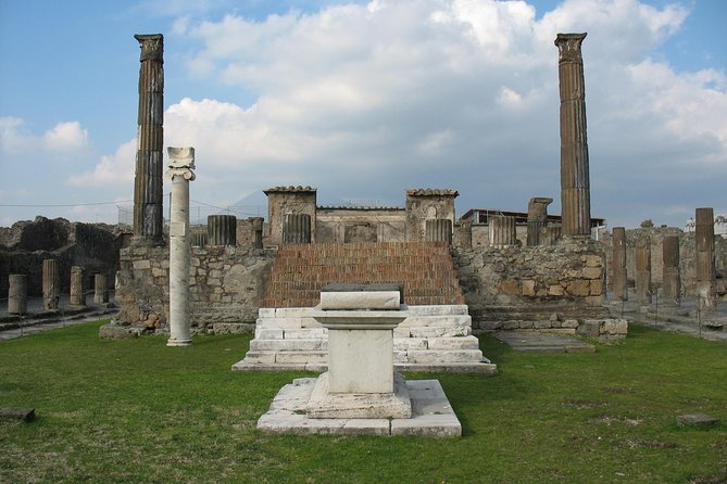 Visit in Pompeii - Pompeii Private Tour With Ada - Tour Overview