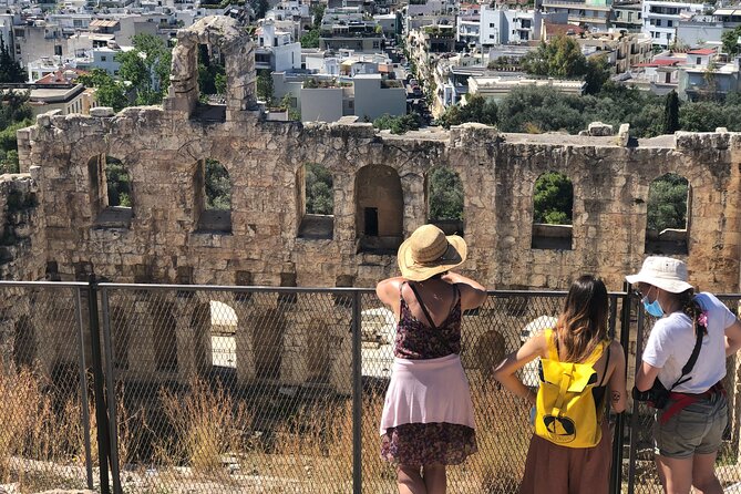 Visit of the Acropolis With an Official Guide in English - Tour Group Size