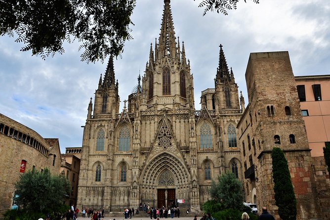 Barcelona Old Town and Gothic Quarter Walking Tour - Practical Information