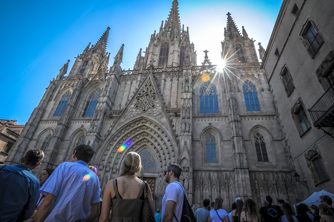 Best of Barcelona & Sagrada Familia Tour With Priority Access - Panoramic City Views