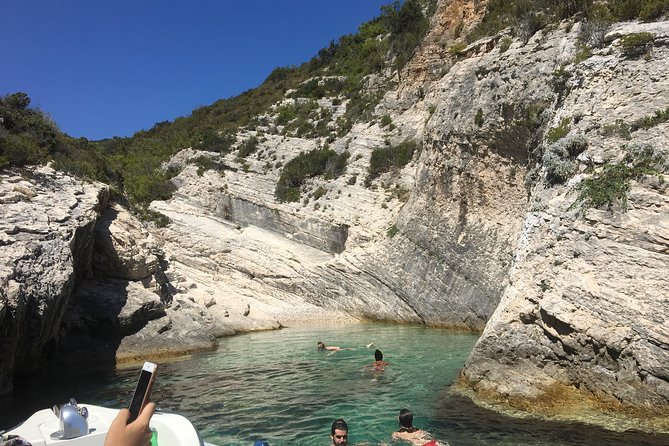BLUE CAVE & 5 Islands Tour From Hvar - Tour Guide and Group Size
