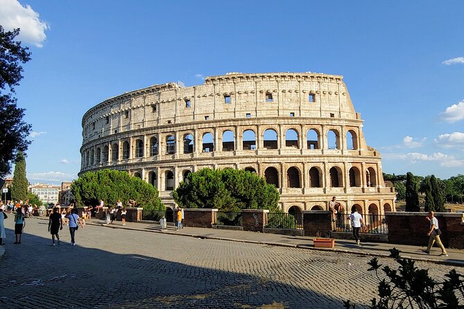 Colosseum & Ancient Rome Guided Walking Tour - Discovering the Palatine Hill