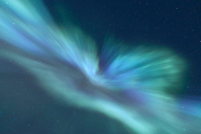 Full-Day Northern Lights Trip From Tromsø - Warm Meal and Drinks Provided