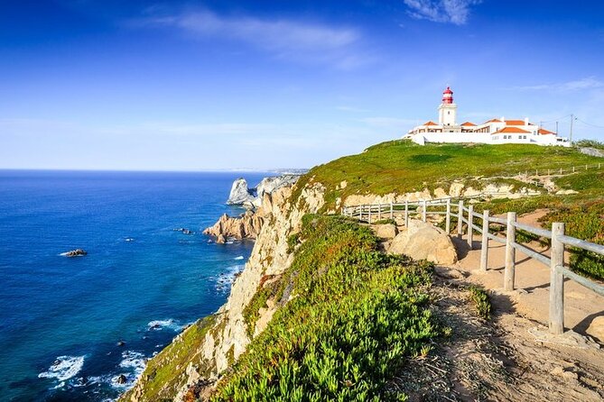 Full Day Tour: Sintra, Pena Palace, Cabo Da Roca, Cascais - Visiting Pena Palace