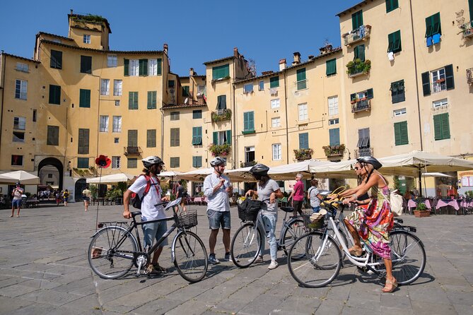 Lucca Bikes and Bites With Food Tastings for Small Groups or Private - Sampling Regional Treats