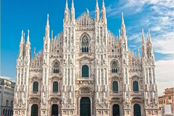 Milan Super Saver: Skip-the-Line Duomo and Rooftop Guided Tour - Exploring the Duomo and Rooftop