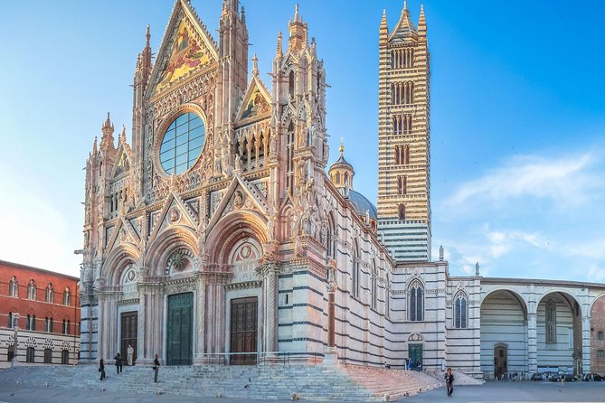 Skip the Line: Siena Duomo and City Walking Tour - Visiting the Siena Duomo