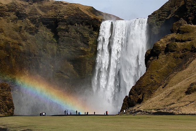 Southern Coast, Waterfalls and Black Beach Tour From Reykjavik - Lunch at Local Restaurant