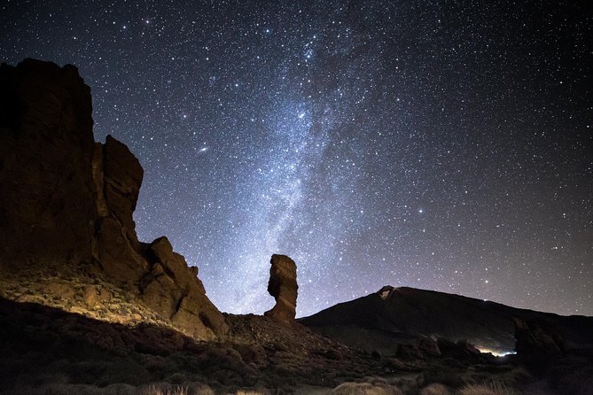 Teide by Night: Sunset & Stargazing With Telescopes Experience - Dining in the Park