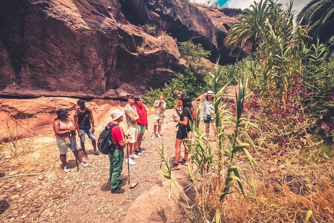 The Red Canyon Tour - Small Groups Trip With Local Products Tasting - Outdoor Activities