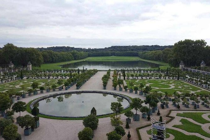 Versailles Royal Palace & Gardens Private Tour by Golf Cart - Customized Experience