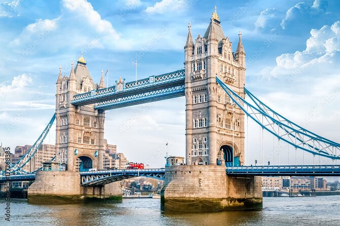 VIP Early Access: Opening Ceremony Tower of London & Bridge Entry - Tower Bridge Experience