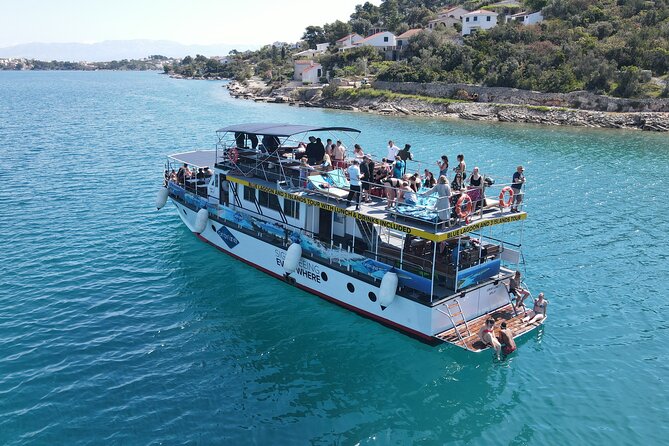 Blue Lagoon, Shipwreck & Šolta Cruise With Lunch & Unlimited Drinks From Split - Safety Precautions