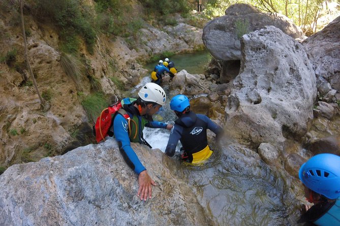 Canyoning Rio Verde - Included Equipment and Provisions