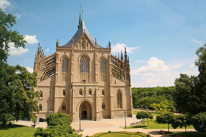 Day Trip to Kutná Hora by Train From Prague - Getting to Kutna Hora