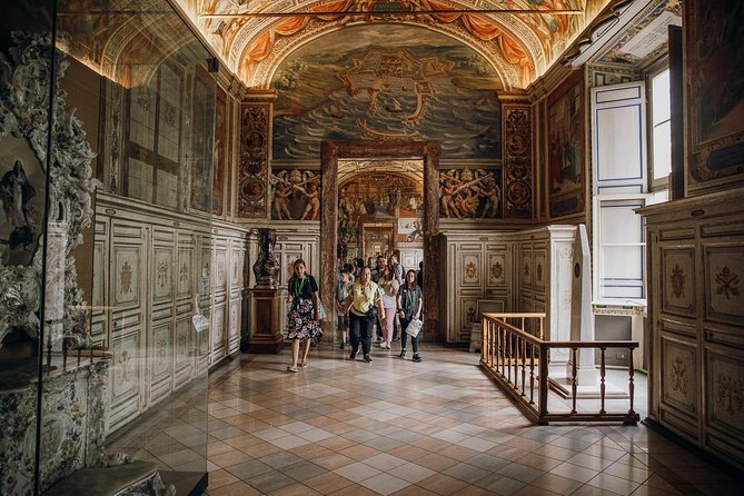 Early Vatican Museums Tour: The Best of the Sistine Chapel - St. Peters Basilica Experience