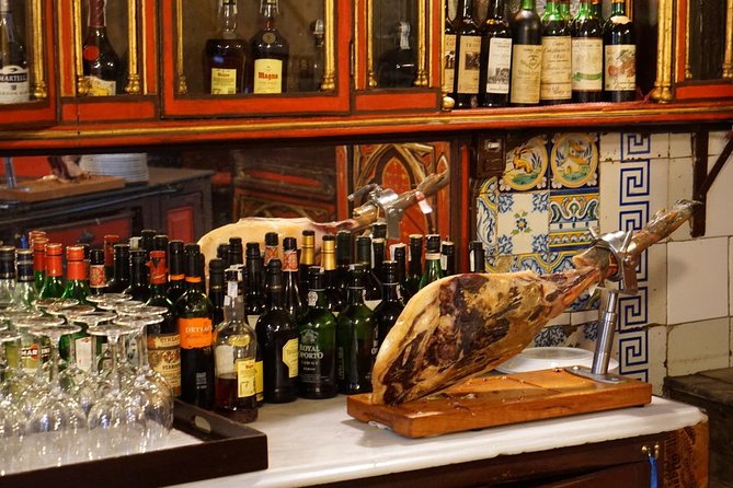 Prado Museum Tour & Lunch at the Oldest Restaurant in the World - Booking and Cancellation