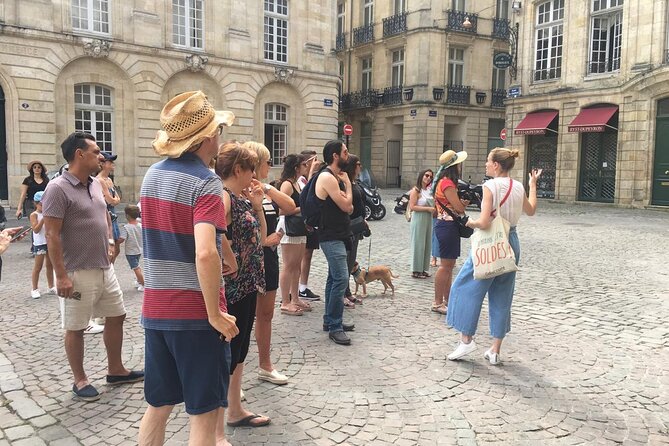Private - Best of Bordeaux Walking Tour + Glass of Bordeaux Wine - Cap off With Wine
