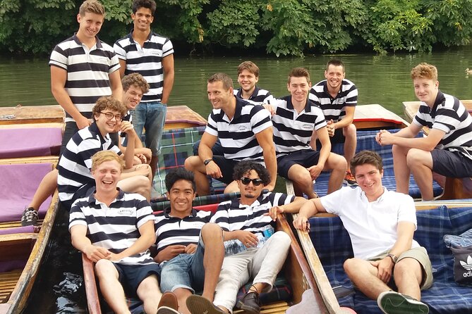 Shared Guided Punting Tour of Cambridge - Famous Alumni