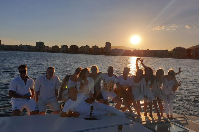 Boat Trip in Fuengirola, Dolphin Watching and Drinks - Key Points