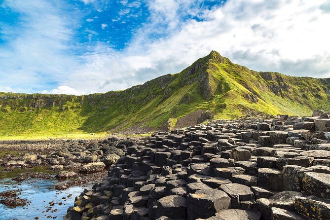 Dublin to Northern Ireland Incl. Dunluce Castle, Giants Causeway - Just The Basics