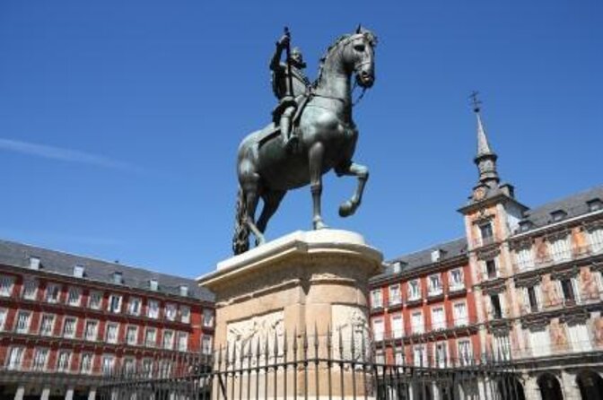 Madrid Essential: Historic Center, Plaza Mayor & Royal Palace - Just The Basics