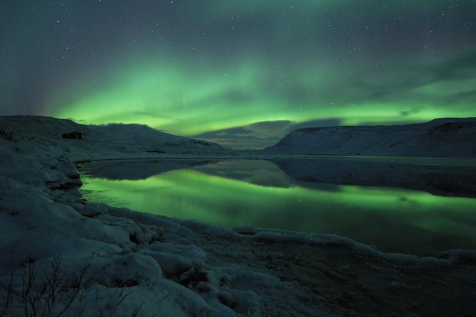 Northern Lights Midnight Adventure From Reykjavik - Just The Basics
