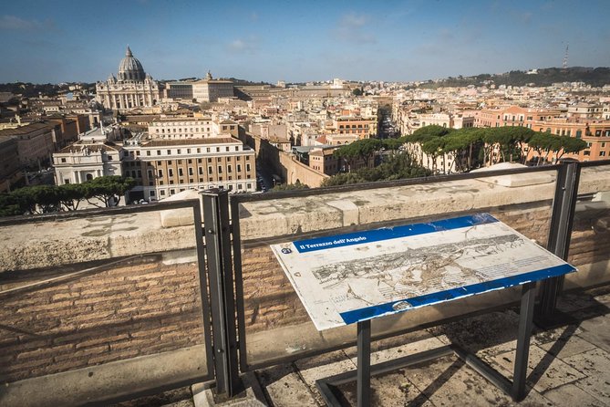 Rome: Castel Santangelo Small Group Tour With Fast Track Entrace - Key Points