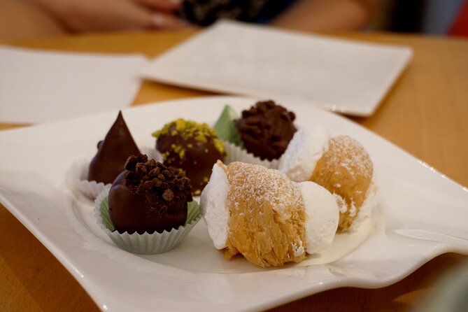 Sweet Secrets of Vienna Dessert Tour Inc. Lunch, 5-6 Tastings - Key Points