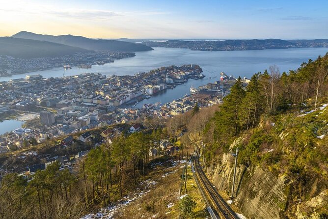 Walking Tour in Bergen of the Past and Present - Just The Basics