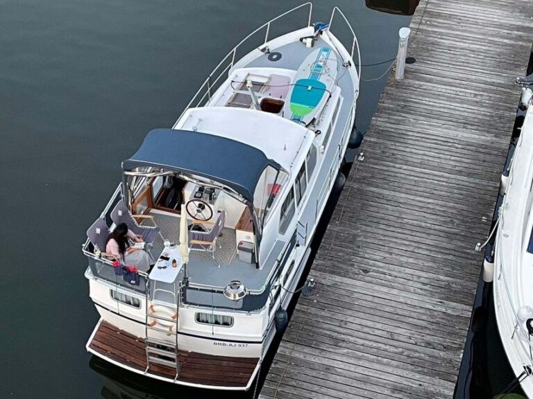 4 Hours Private Romantic River Boat Cruise With Wine Exclusive Yacht Experience