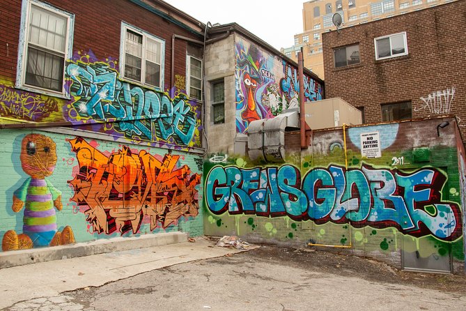 A Full Day In Toronto: Private And Personalized Kensington Market Exploration