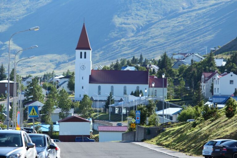 Akureyri: Siglufjörður Four Tunnel Private Day Tour Breathtaking Landscapes