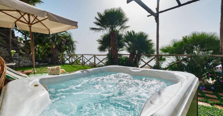 Amalfi Coast: Exclusive Hot Tub With Champagne And Meal Package Package Details