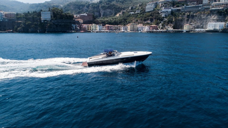 Amalfi Coast : Private Yacht Tour - Tour Duration and Group Size