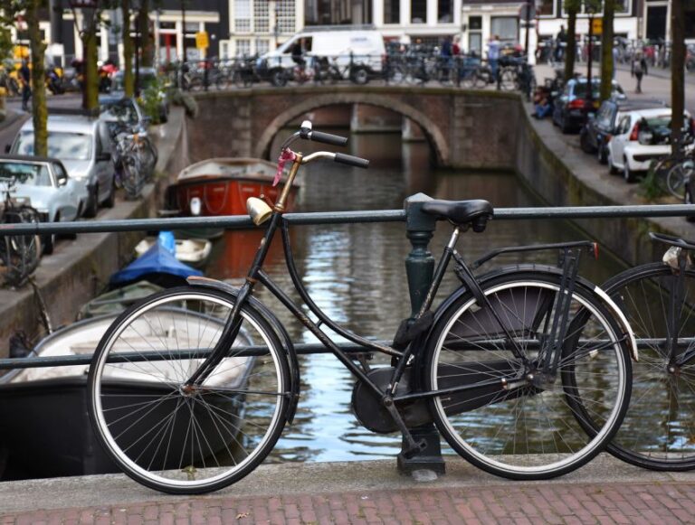 Amsterdam: 3 Hour Countryside Bike Tour Tour Overview