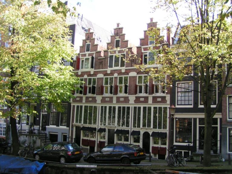 Amsterdam Old City Private Walking Tour Tour Overview And Pricing