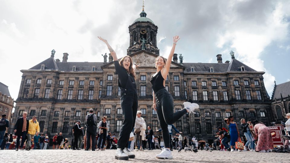 Amsterdam: Professional Photoshoot at Dam Square. - Overview of the Experience