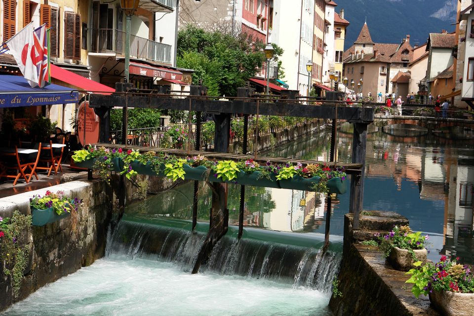 Annecy Private Guided Tour From Geneva - Activity Overview