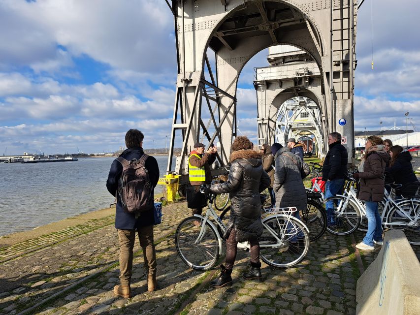 Antwerp: City Highlights Group Bike Tour With a Guide - Activity and Duration