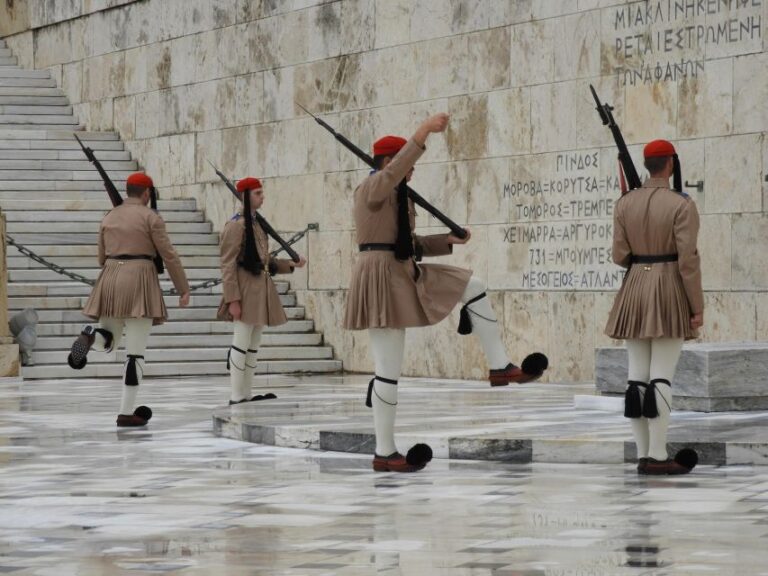 Athens: Private Exclusive History Tour With A Local Expert Tour Overview