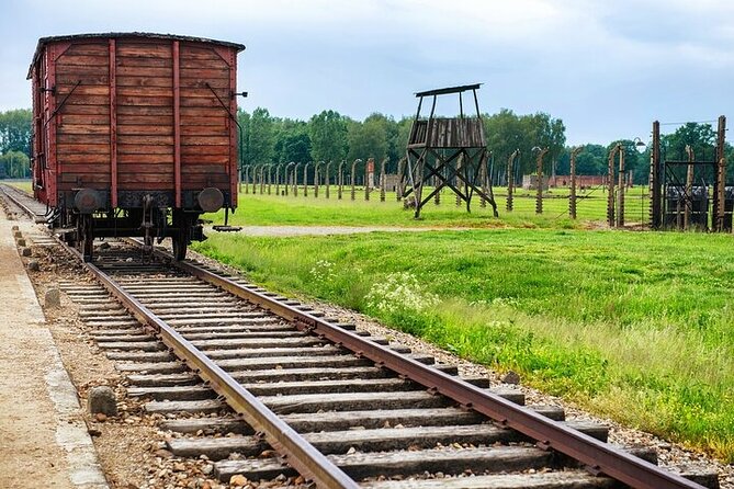 Auschwitz and Birkenau Tour With Hotel Pick up From Krakow - Inclusions and Logistics