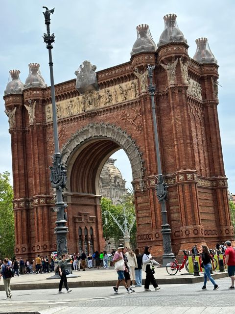 Barcelona Half Day Tour Tour Details