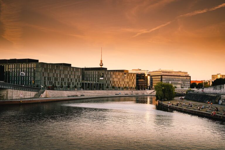 Berlin Architecture Along The River Spree Overview Of Berlin Architecture