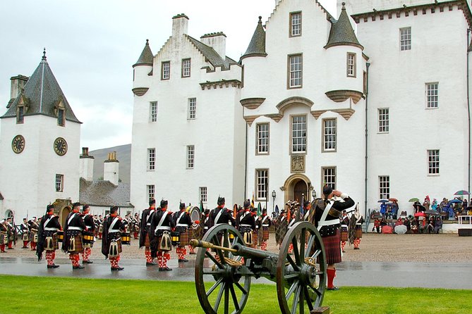 Best of Scotland in a Day Very Small Group Tour From Edinburgh - Visit Blair Castle