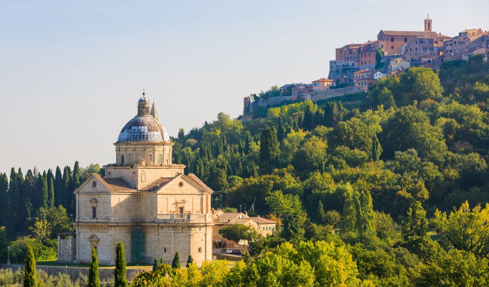 Best of Tuscany: Full Day Private Tour of the Val D'orcia - Exploring the Charming Town of Pienza